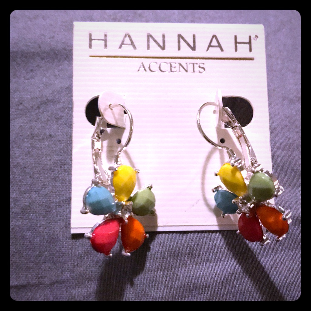 Earrings 10$